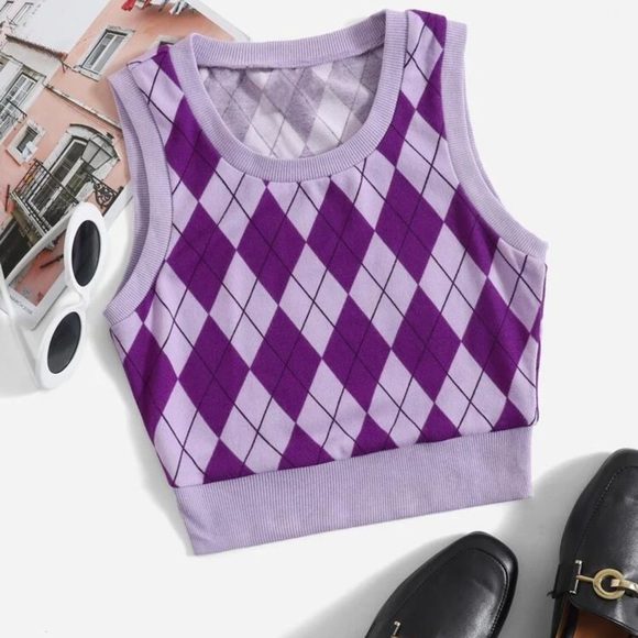 Diamond Pattern Vest Top - Picture 2 of 6